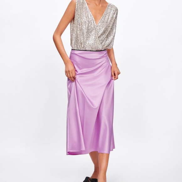 Zara Satin Skirt With Contrast Lace Trim - Picture 1 of 7